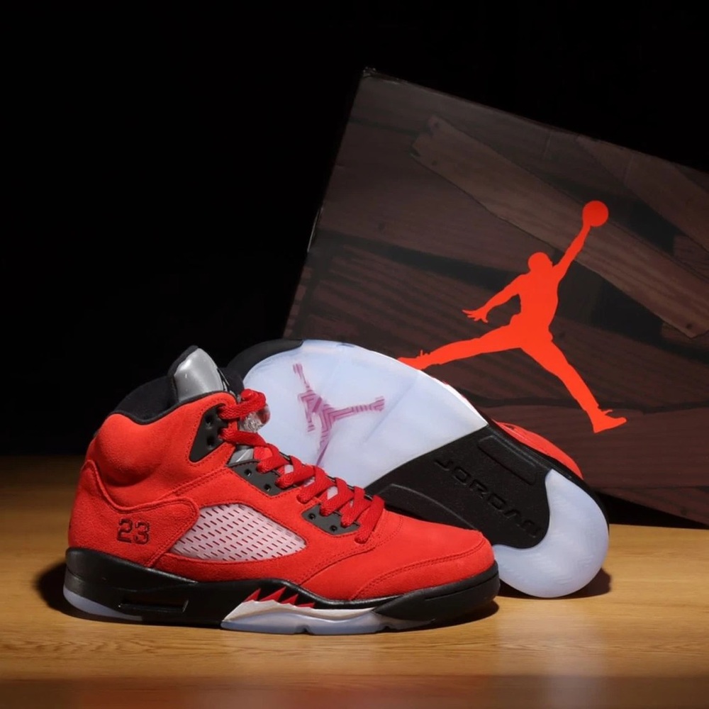 Air Jordan 5 Retro “Raging Bull”